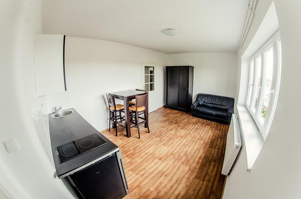 Hotel Penzion Karolinka Kromieryż Zewnętrze zdjęcie
